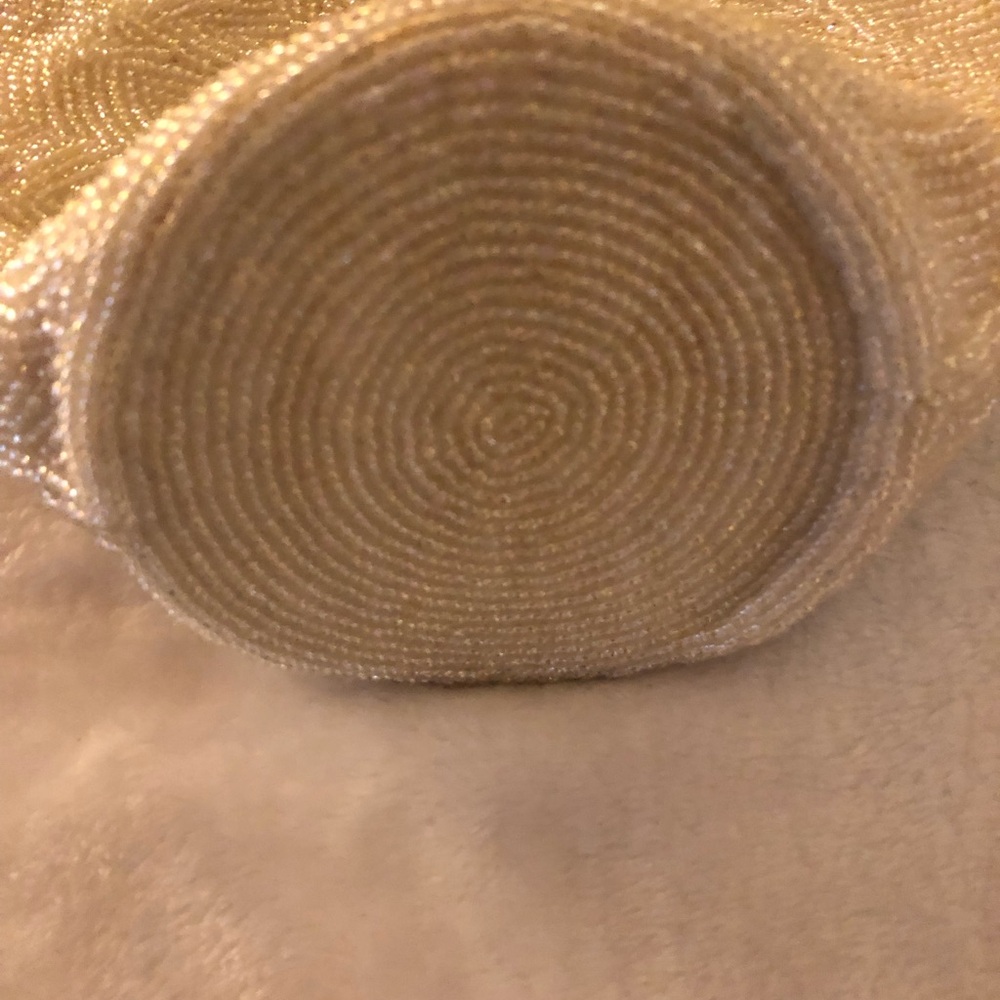 Elegant Cream Beaded Wristlet Vintage Bag; White/Cream; Excellent Condition - Picture 2 of 6